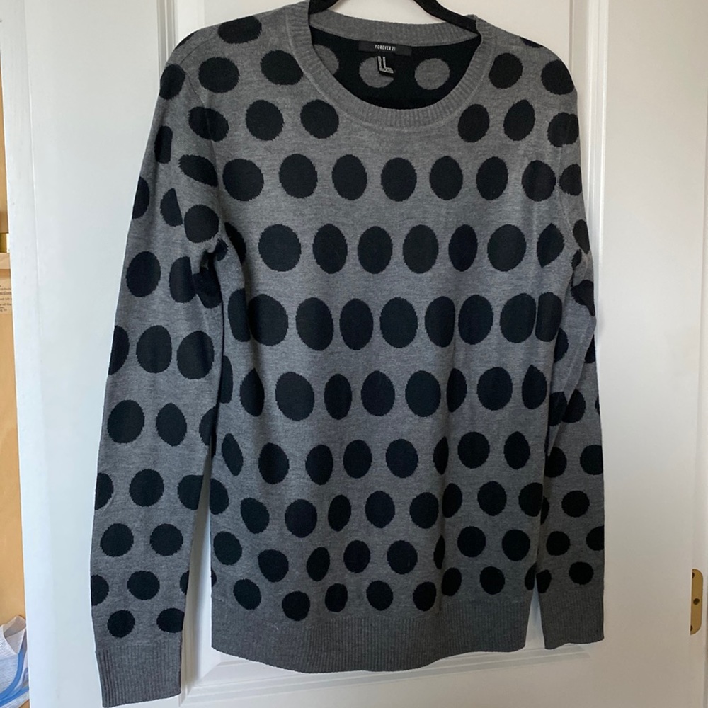 Forever 21 polka dot medium sweater